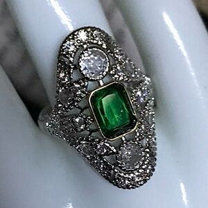 #gorgeous #green crystal #artdeco #ring #emerald sizes 6,8 & 10 gift boxed